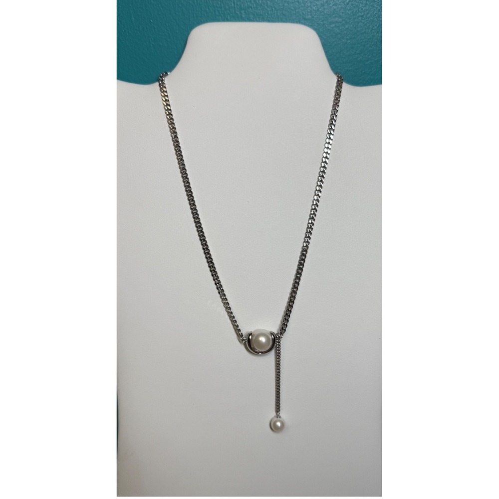 SANFU Faux Pearl Y Necklace Silver Tone Curb Chain Lariat Modern Minimalist Chic